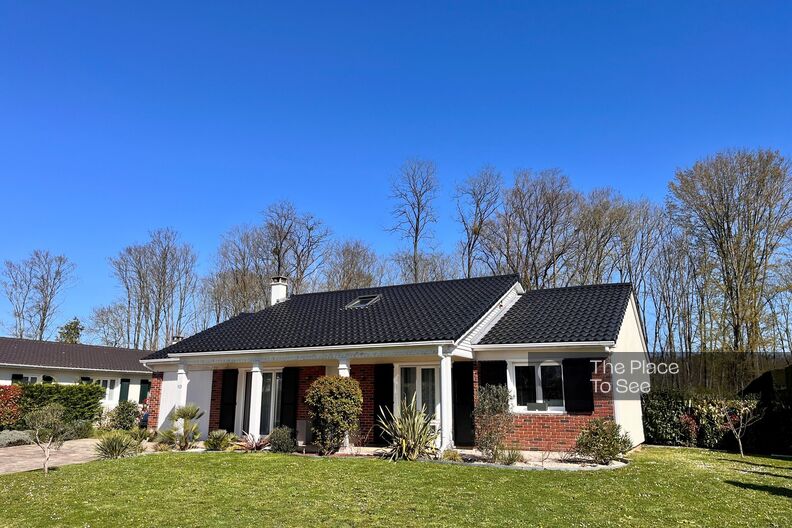 American-style house renovated and modernized