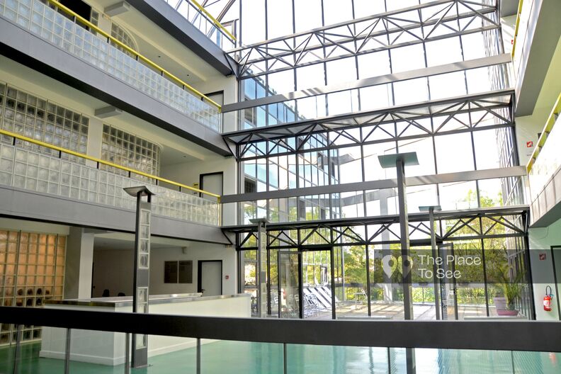 80s office building