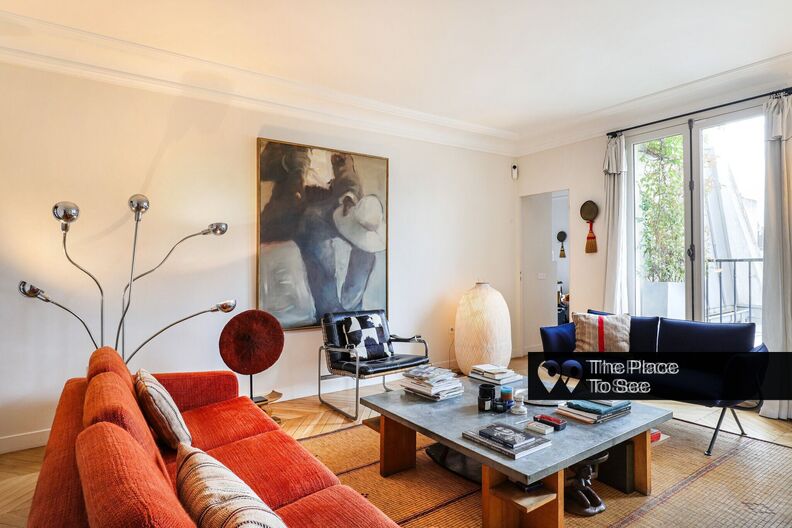 Small elegant Parisian apartment with terrace and balcony