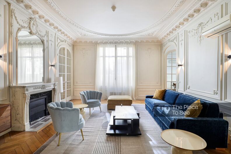 Appartement parisien au rez-de-chaussée