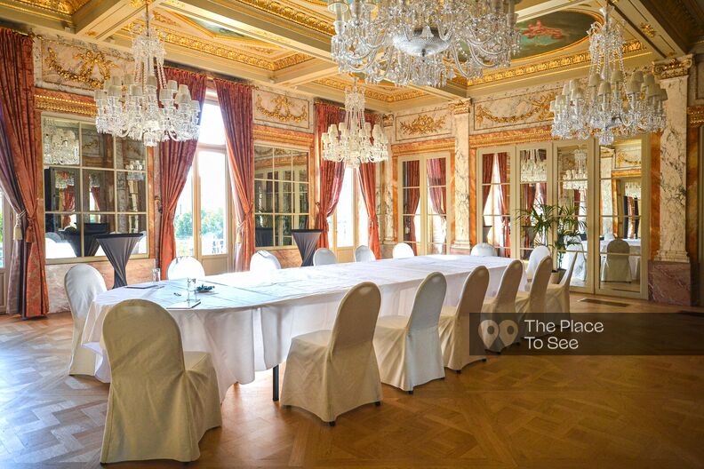 Baroque reception rooms