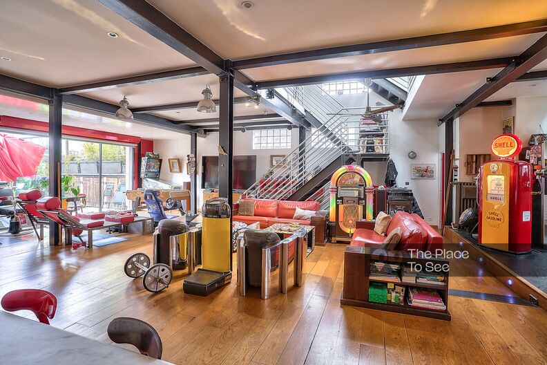 Loft with vintage American decoration