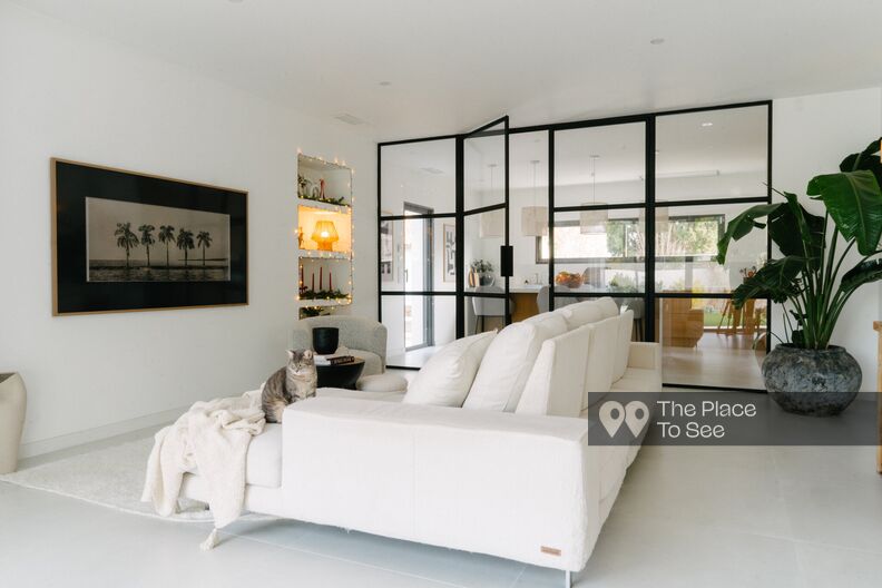 Contemporary house with a Mediterranean spirit near Montpellier