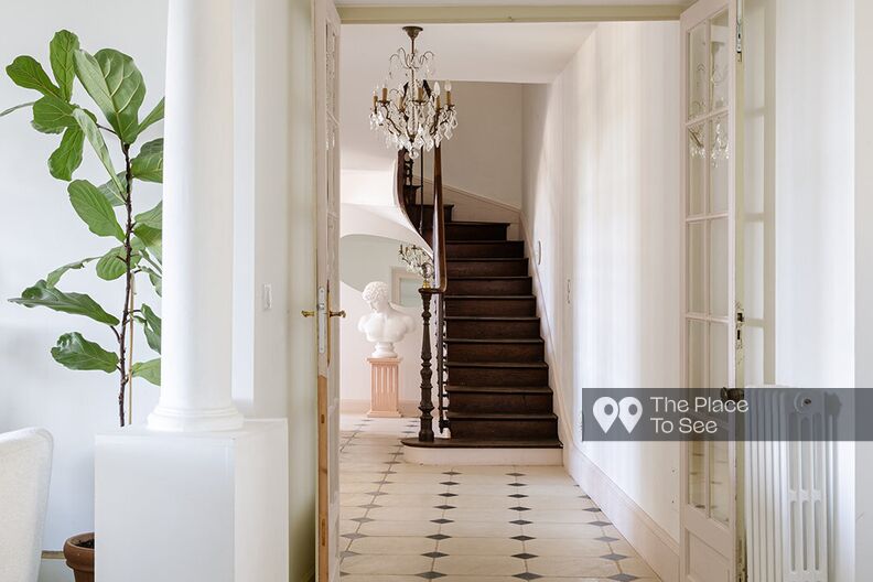 Family home transformed into elegant guesthouse