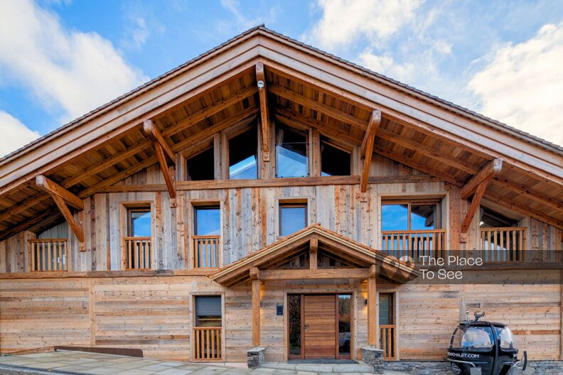5 star chalet with mountain view