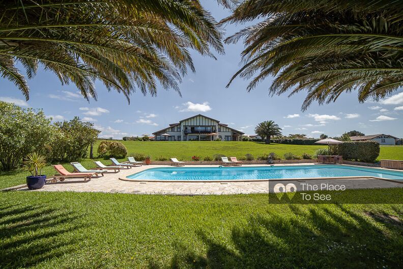 Villa basque vue mer et montagnes