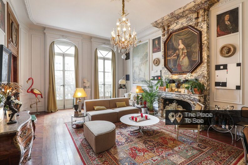 Luxury Haussmann apartment with a grand century feel