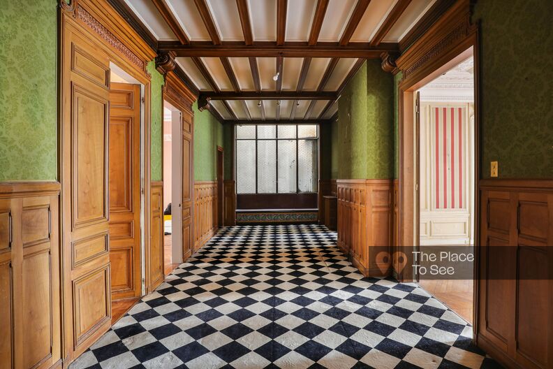 Colorful, weathered and empty Parisian apartment