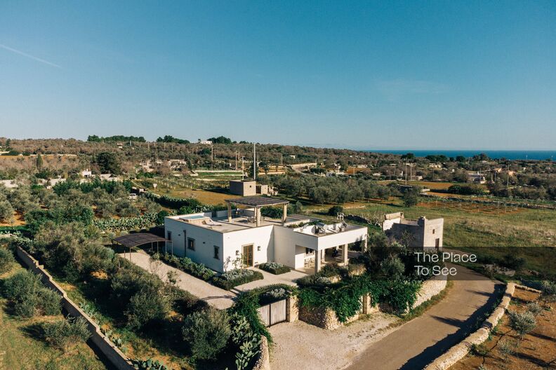 Contemporary house in Puglia