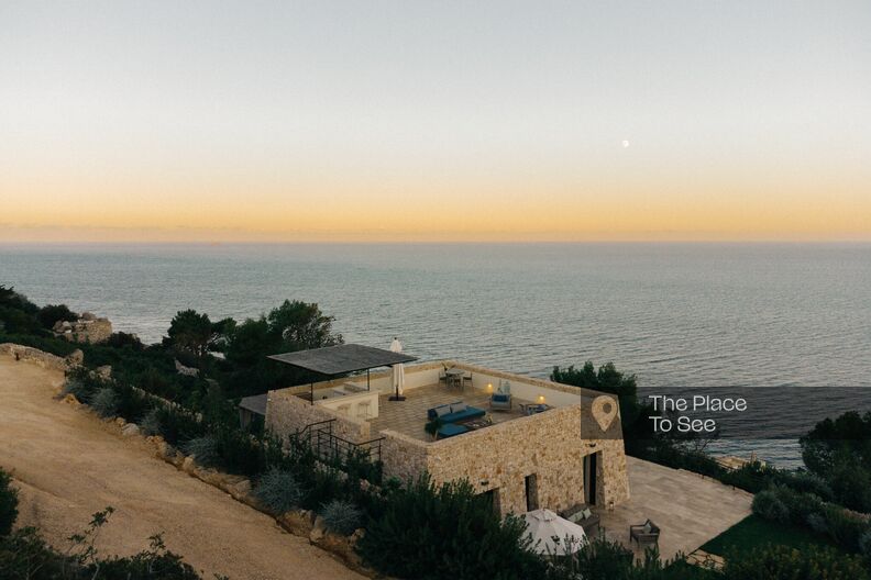 House in Puglia with sea view
