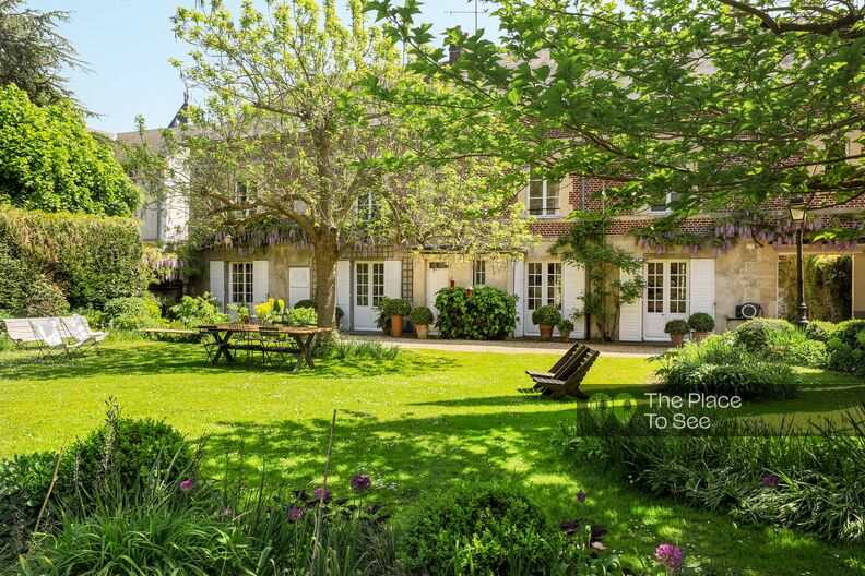 Country house with English charm