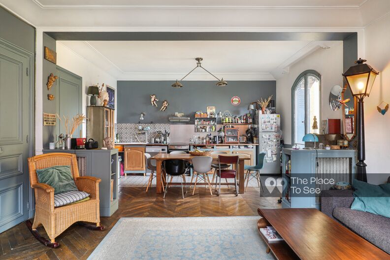 Bohemian and colorful family townhouse