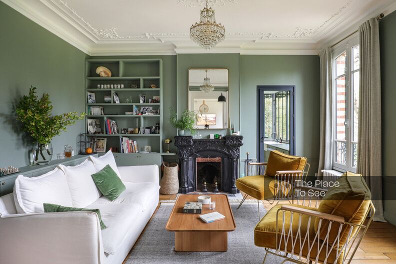 Maison début XXe familiale et colorée avec une véranda : cuisine / salle à manger 