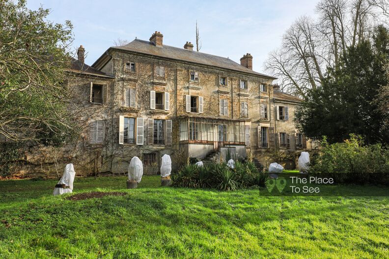 Authentique demeure où l’usure du temps a fait son œuvre