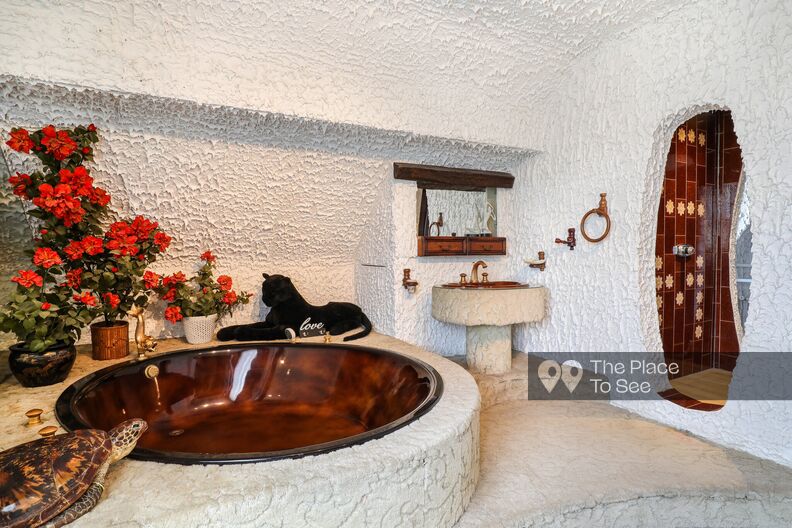 Pavillon à la décoration atypique