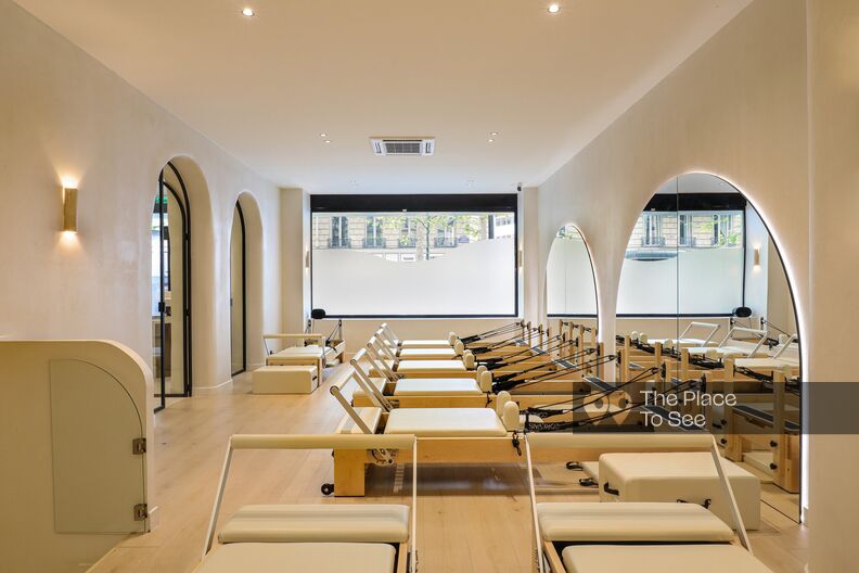Fitness center with refined and elegant décor