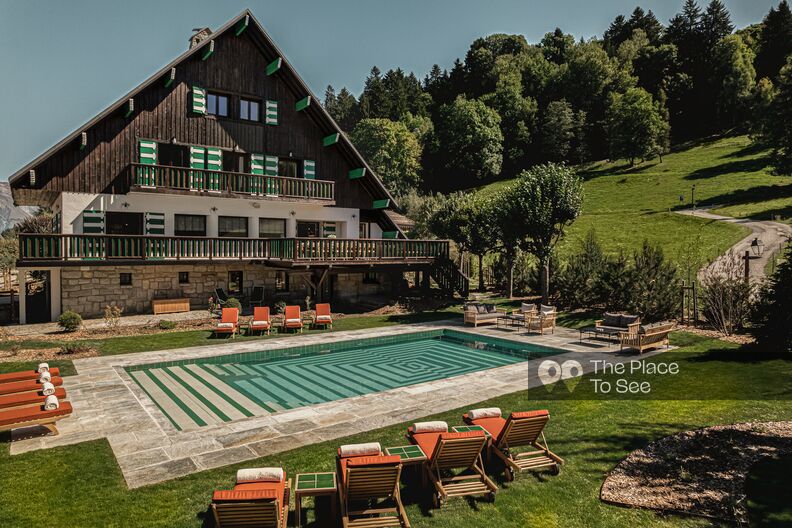 Historic and cozy savoyard chalet