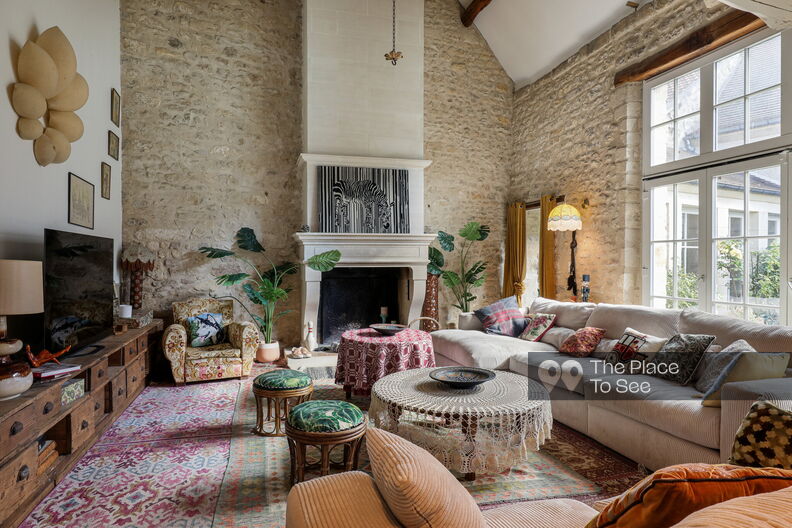 Country house with colorful vintage flea-market decor