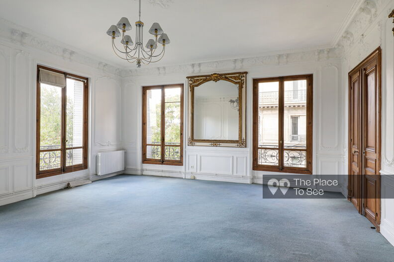 Empty apartment on the third floor of a Haussmann-style building